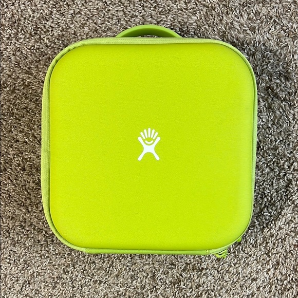 Hydro Flask Lime Green Kids Accessory Case - Picture 1 of 6
